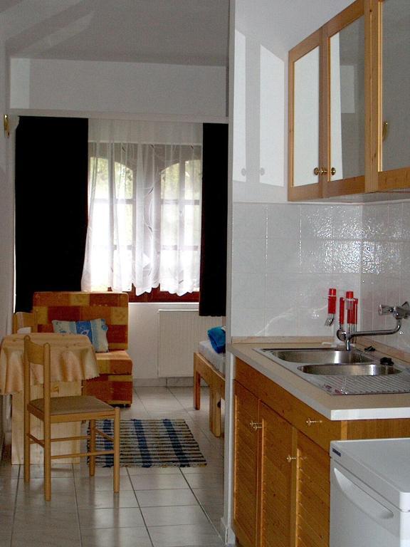 Róza Hotel és Apartmanház Esztergom Camera foto