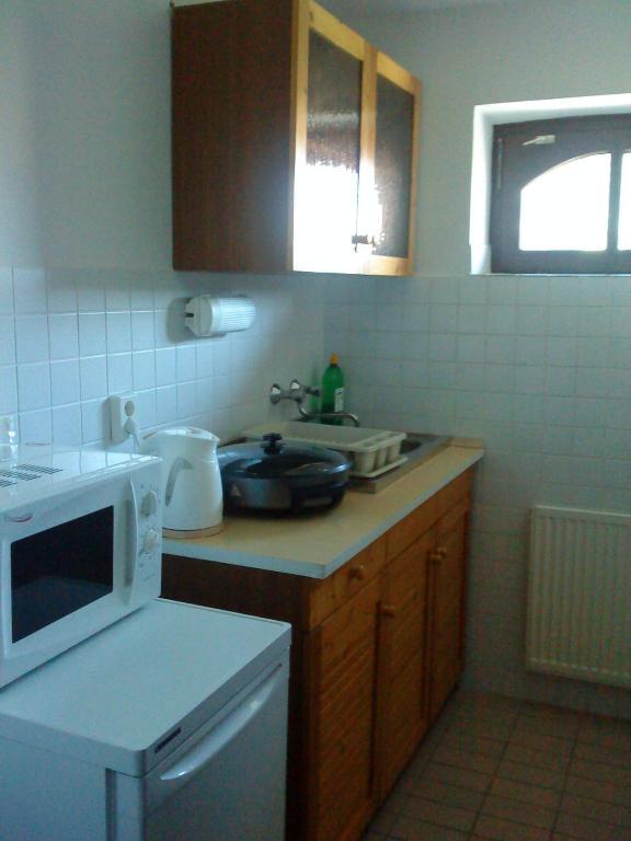 Róza Hotel és Apartmanház Esztergom Camera foto