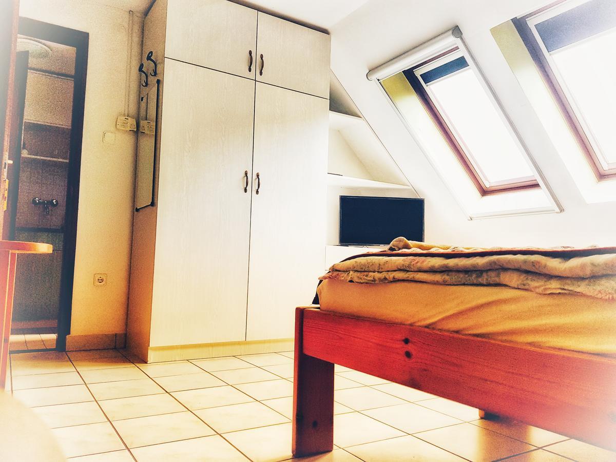 Róza Hotel és Apartmanház Esztergom Esterno foto